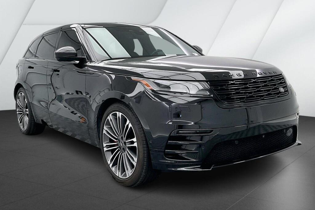 2025 Land Rover Range Rover Velar SE photo 2