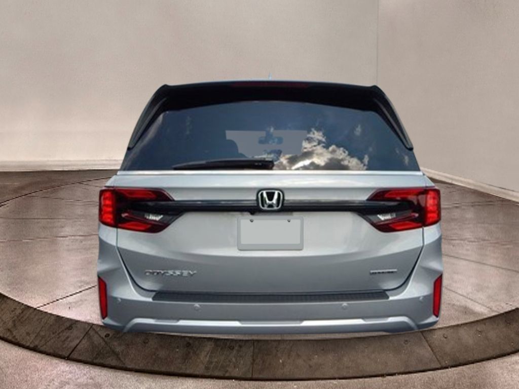 2026 Honda Odyssey Touring photo 4