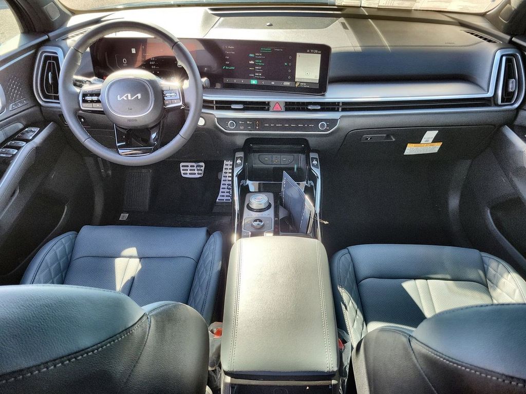 2025 Kia Sorento Hybrid SX Prestige photo 15