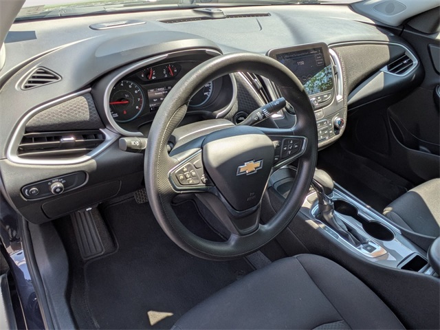 2023 Chevrolet Malibu 1LT photo 10