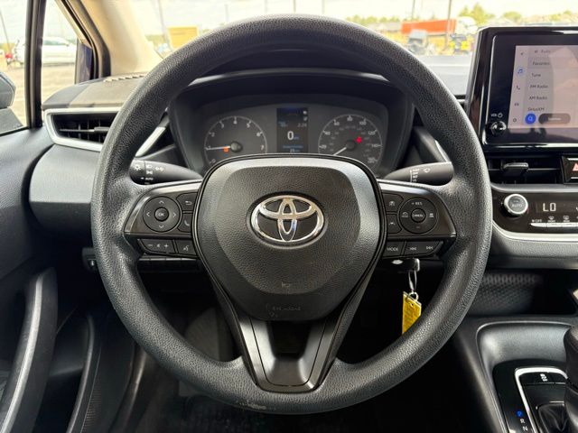 2023 Toyota Corolla LE photo 14