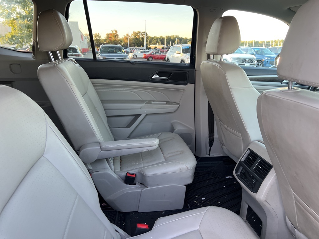 2022 Volkswagen Atlas V6 SE Technology photo 14