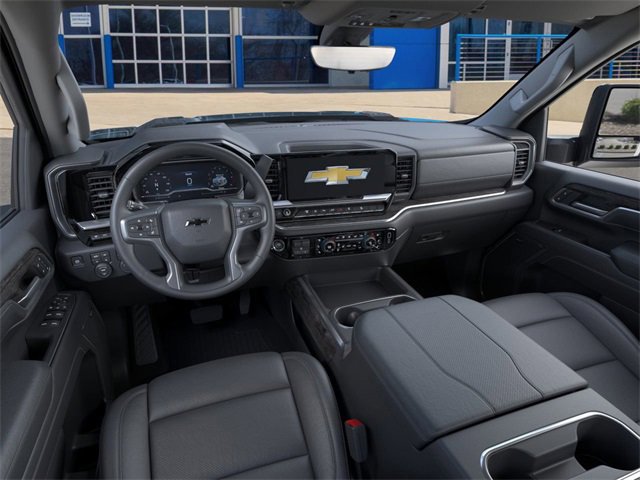 2025 Chevrolet Silverado 2500HD LTZ photo 14