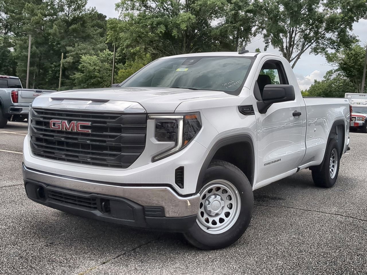 2025 GMC Sierra 1500 Pro's photo