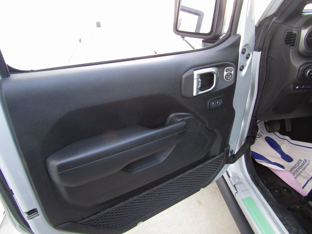 2023 Jeep Wrangler Willys 4xe photo 15
