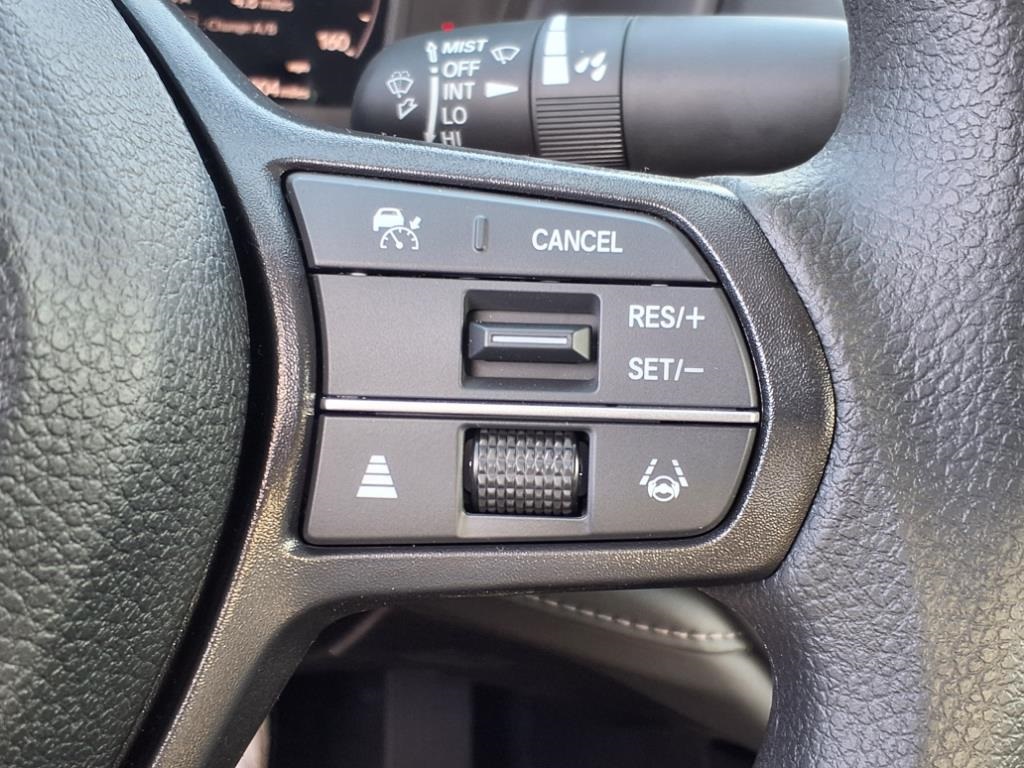 2025 Honda Accord LX photo 22