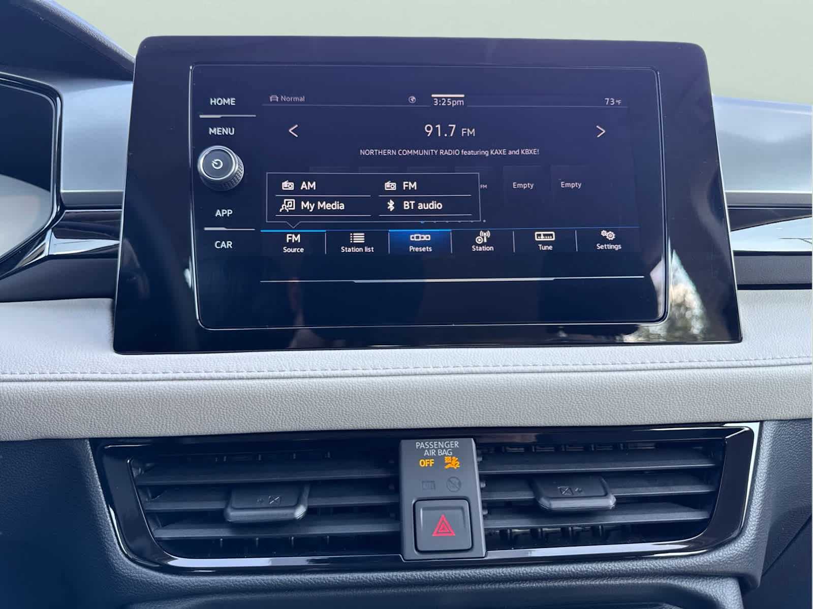 2025 Volkswagen Taos S photo 21