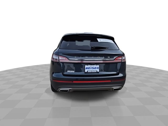 2022 Lincoln Nautilus Reserve photo 4