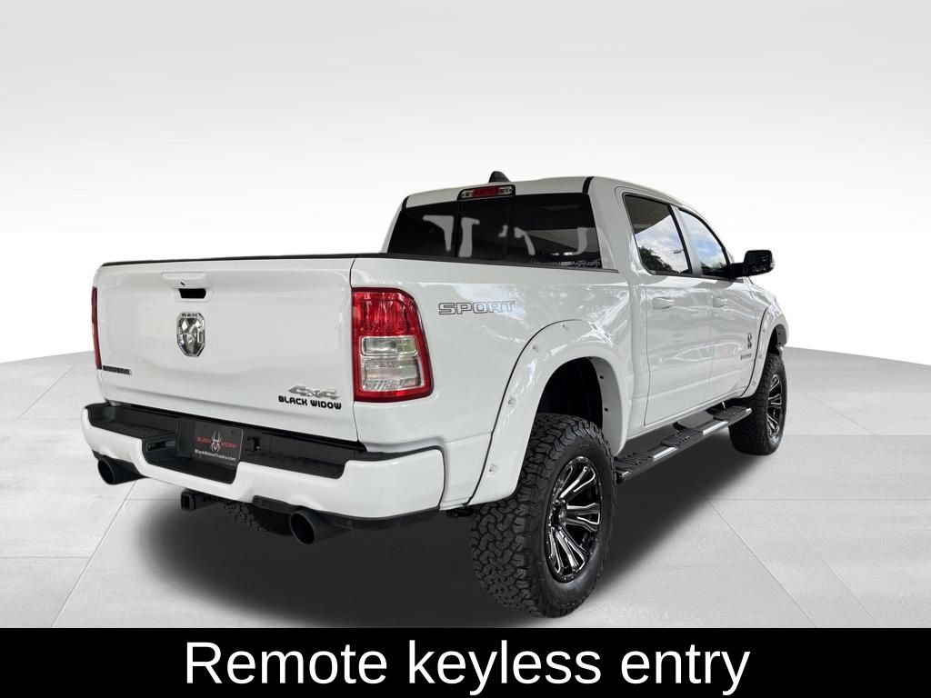 2022 Ram 1500 Big Horn photo 3
