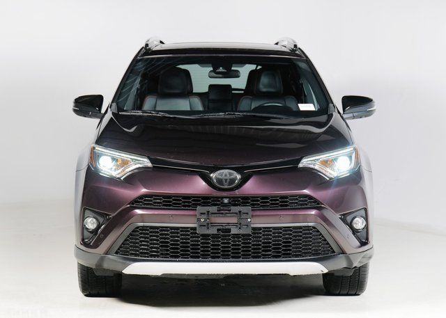 2016 Toyota RAV4 SE photo 3