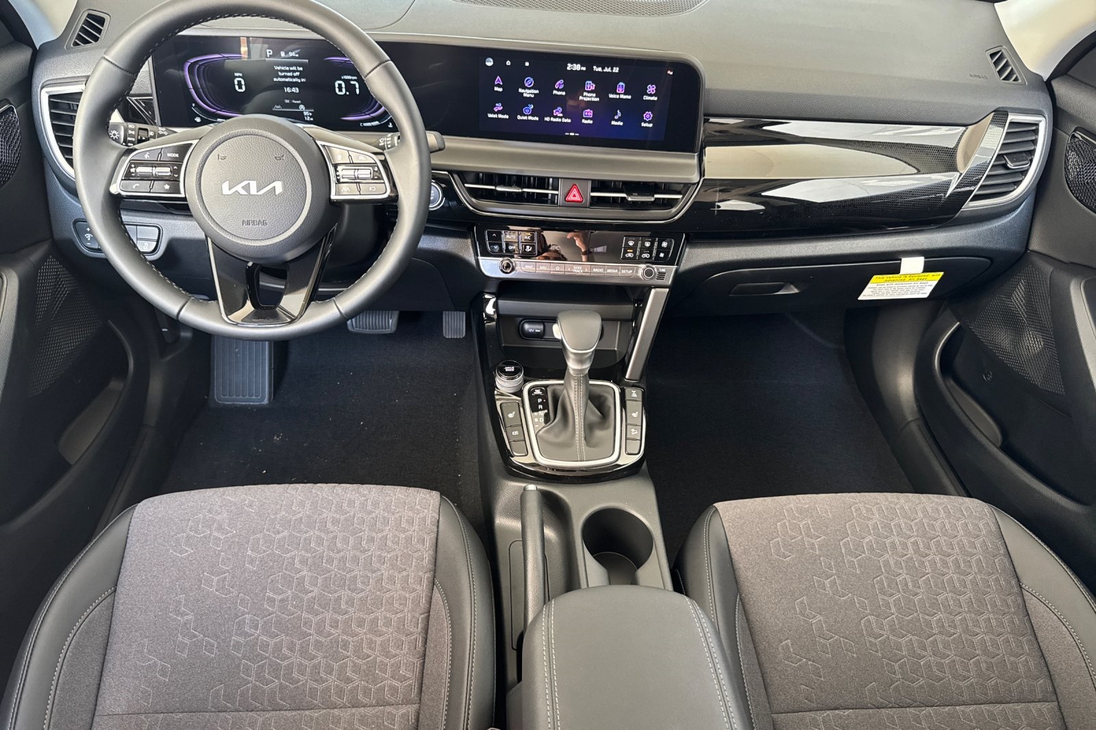 2026 Kia Seltos S photo 9