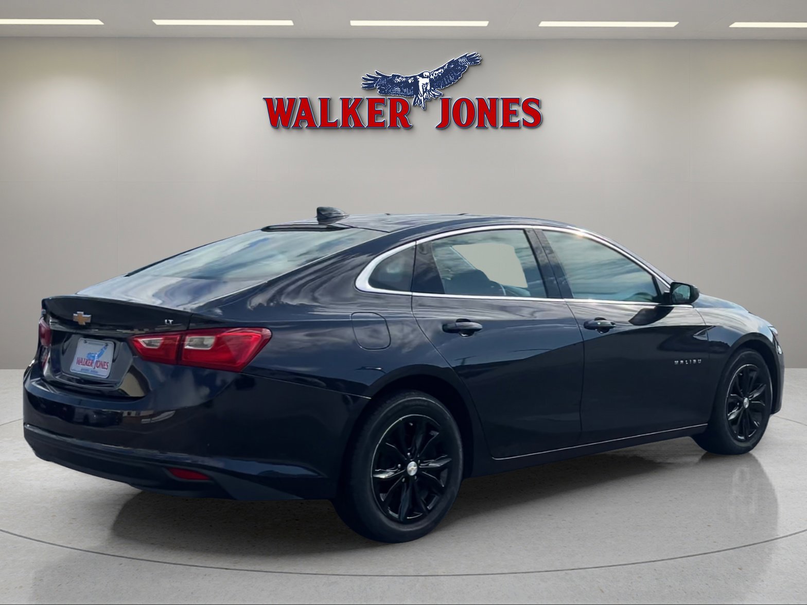 2023 Chevrolet Malibu 1LT photo 3