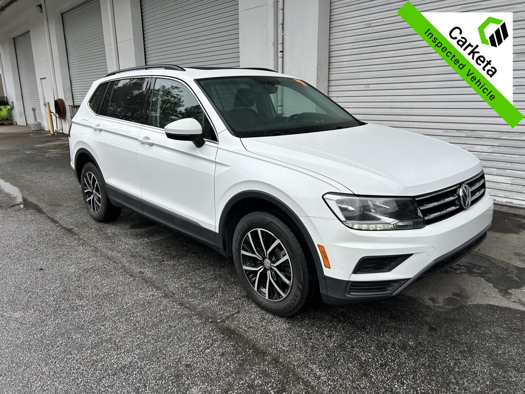 2021 Volkswagen Tiguan SE's photo
