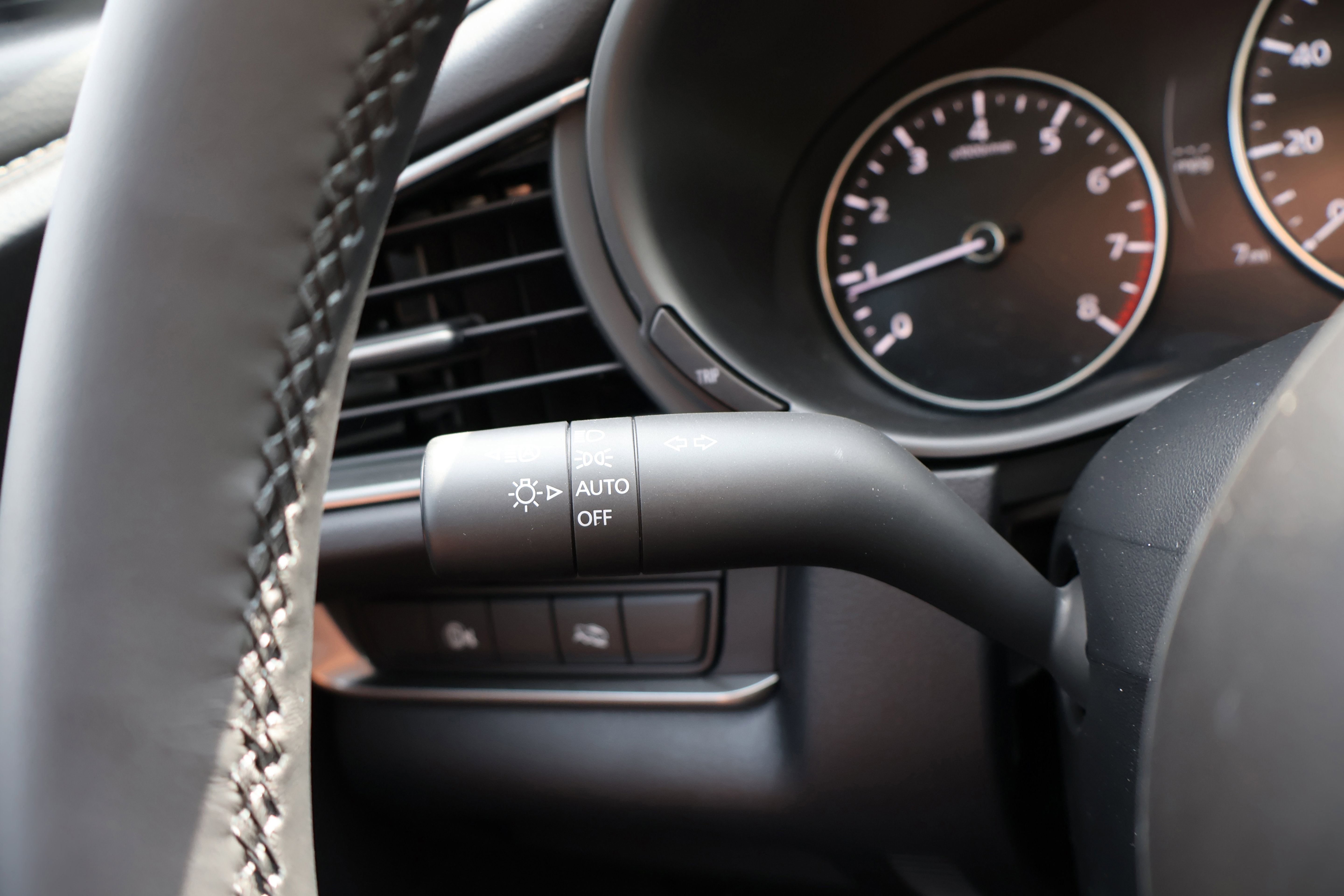 2025 Mazda CX-30 2.5 Select Sport photo 10
