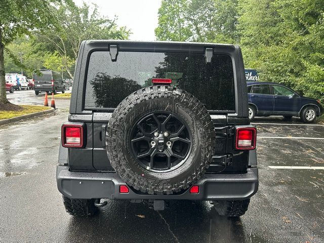 2025 Jeep Wrangler Willys photo 6
