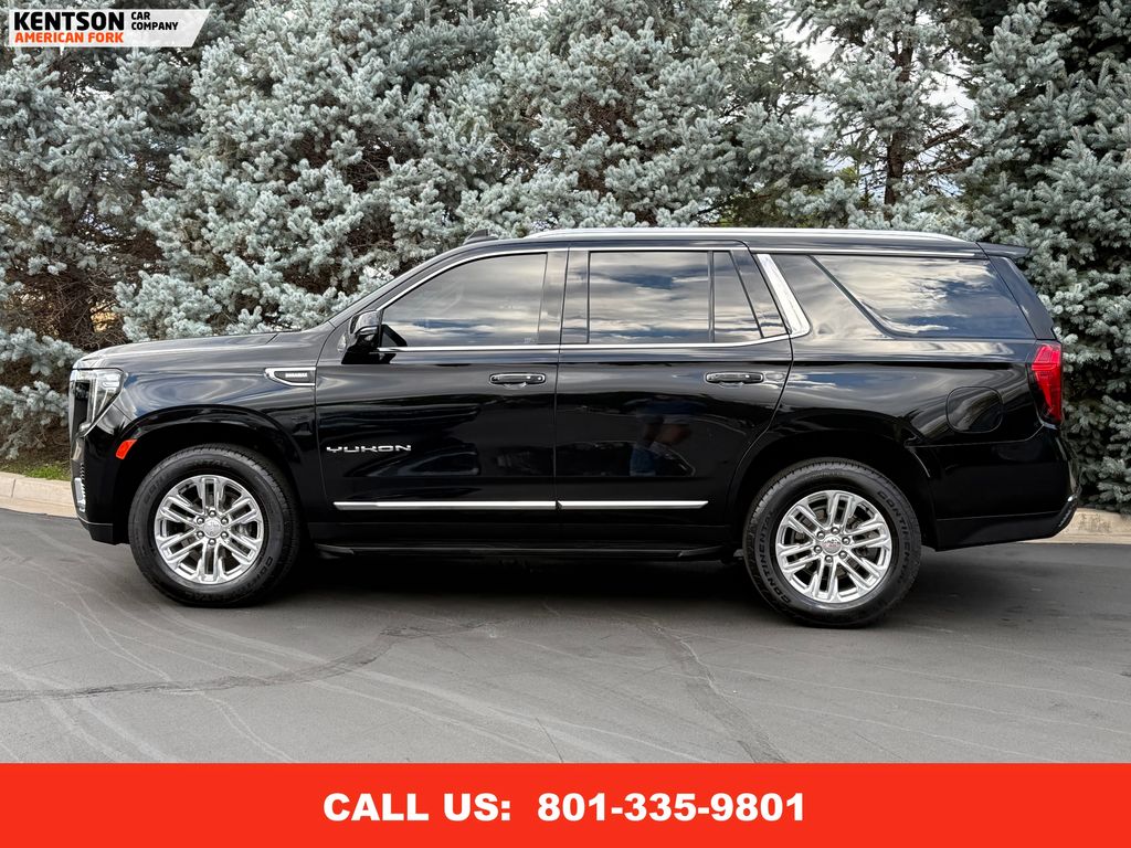 2024 Gmc Yukon SLT photo 3