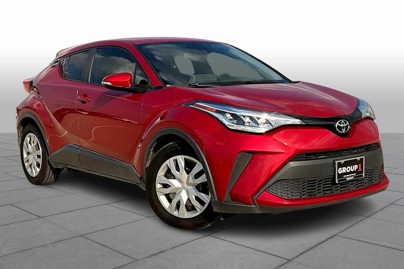 2020 Toyota C-HR LE photo 2
