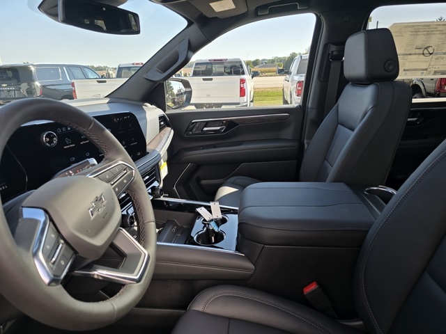 2026 Chevrolet Suburban Z71 photo 20