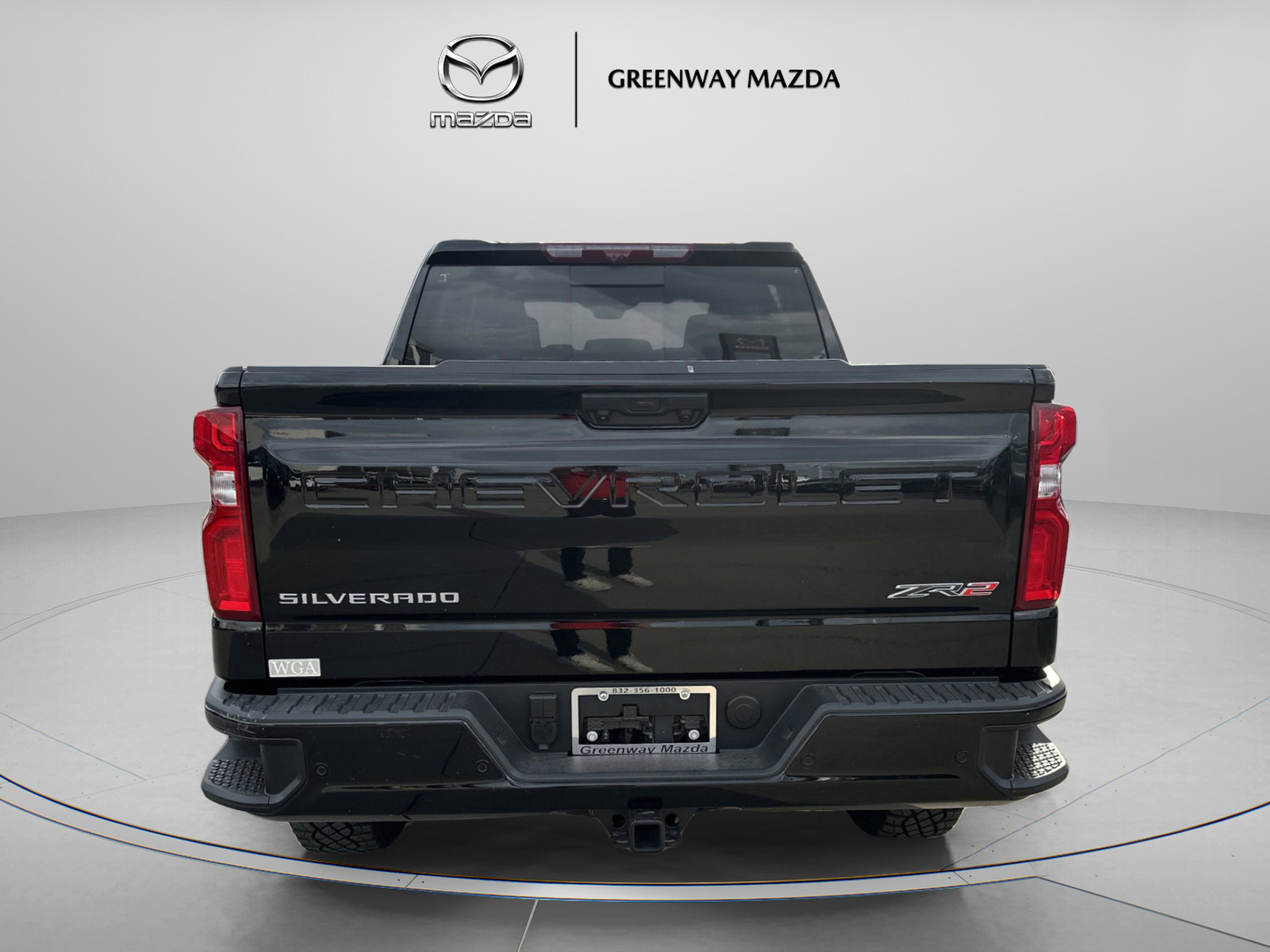 2025 Chevrolet Silverado 1500 ZR2 photo 2