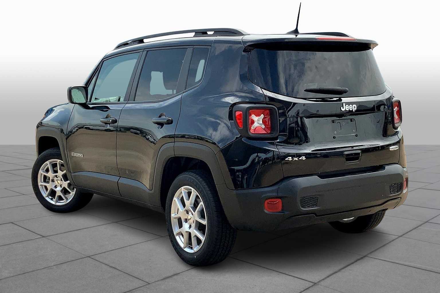 2022 Jeep Renegade Latitude photo 11