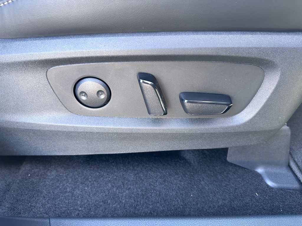 2025 Infiniti QX60 Pure photo 36