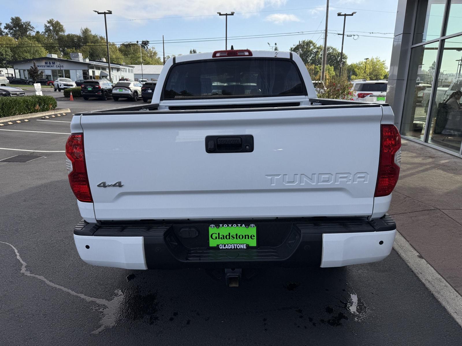 2020 Toyota Tundra Platinum Grade photo 3