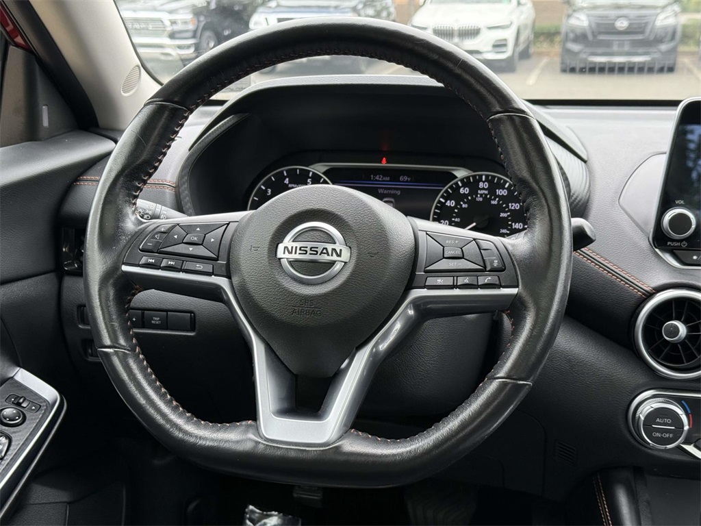 2021 Nissan Sentra SR photo 18