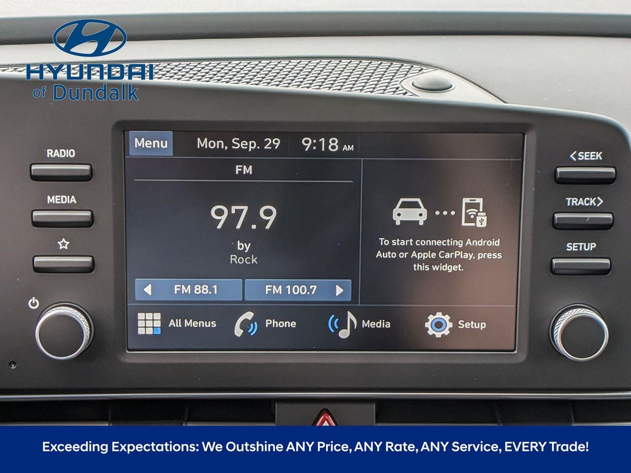 2025 Hyundai Elantra SE photo 17