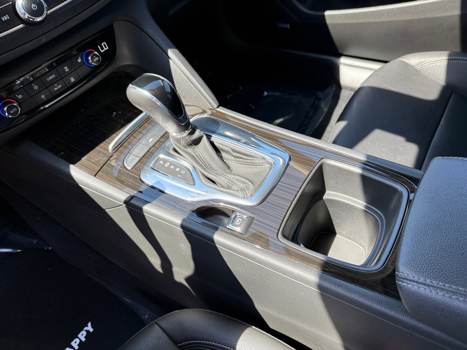 2019 Buick Regal TourX Essence photo 13