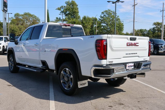 2026 Gmc Sierra 3500 HD SLT photo 3