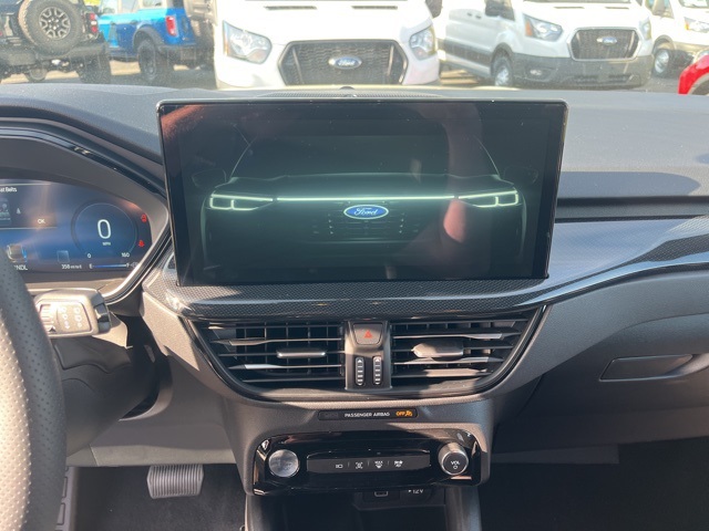 2025 Ford Escape Hybrid ST-Line Select photo 15
