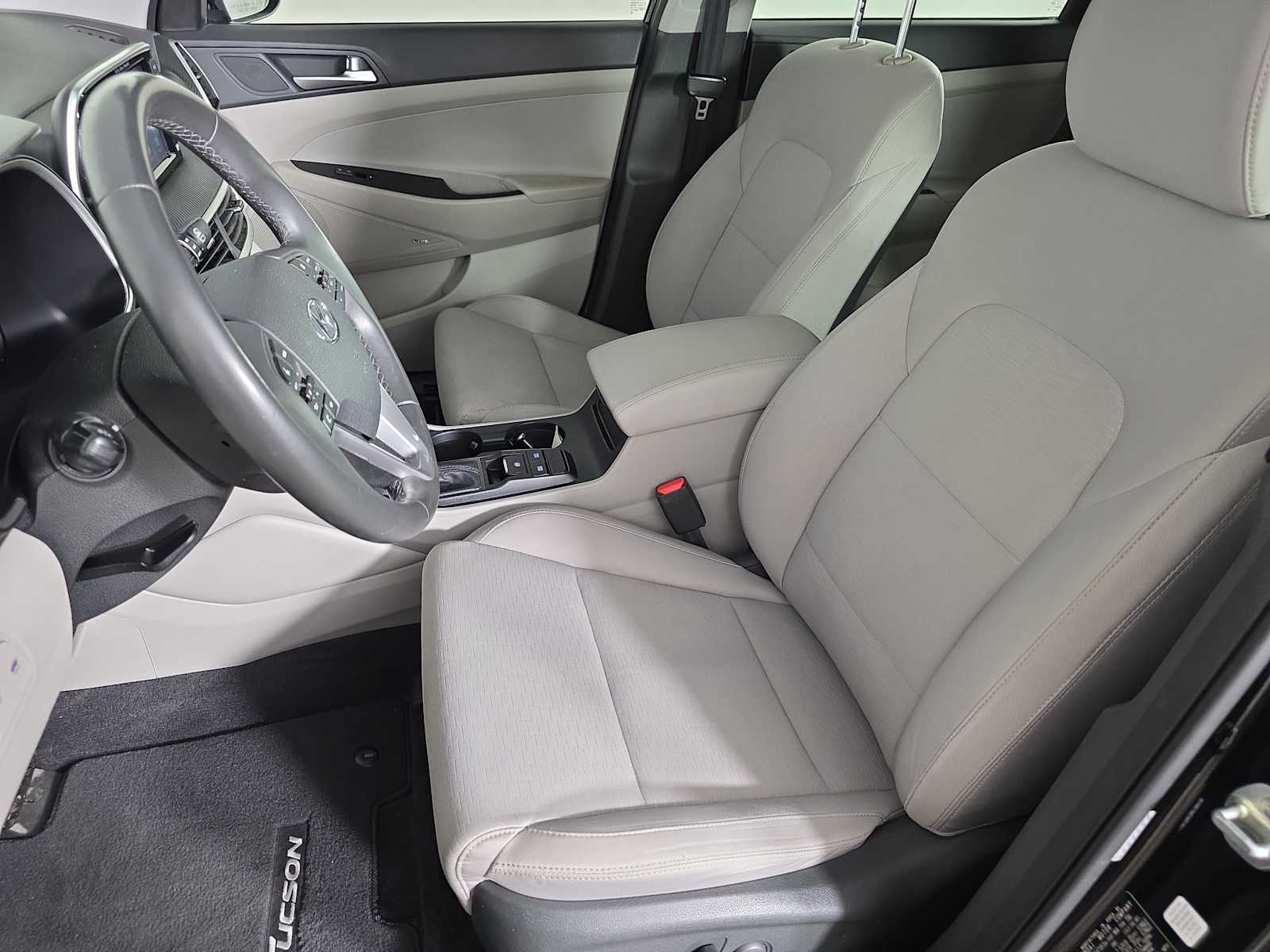 2020 Hyundai Tucson Sport photo 18