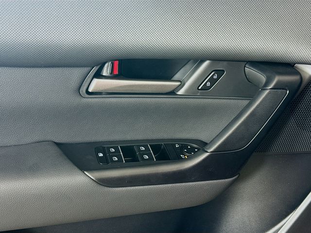 2025 Mazda CX-50 Preferred photo 16