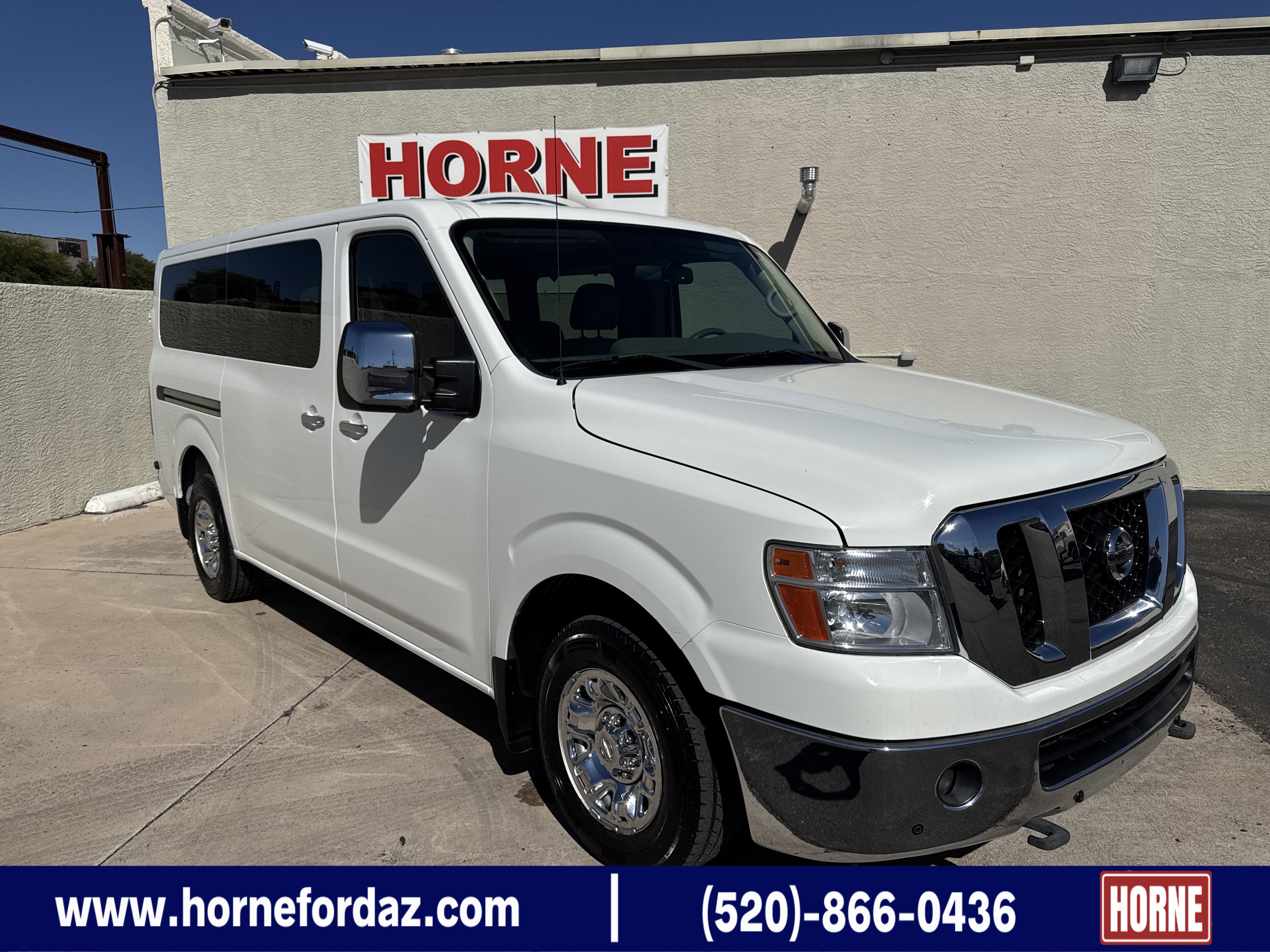 2016 Nissan NV Passenger SL