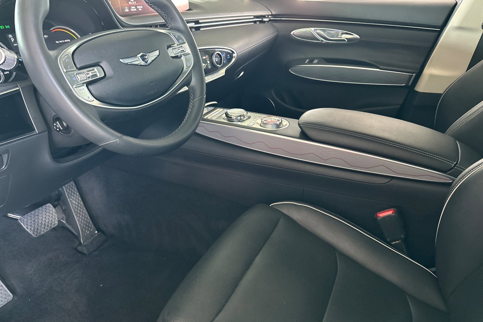 2022 Genesis GV70 Select Advanced 2.5T Sport Prestige photo 9