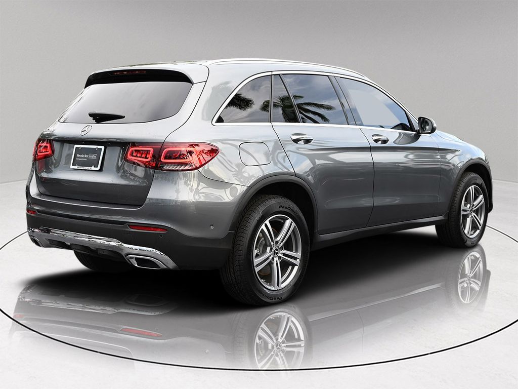 2021 Mercedes Benz GLC 300 photo 5