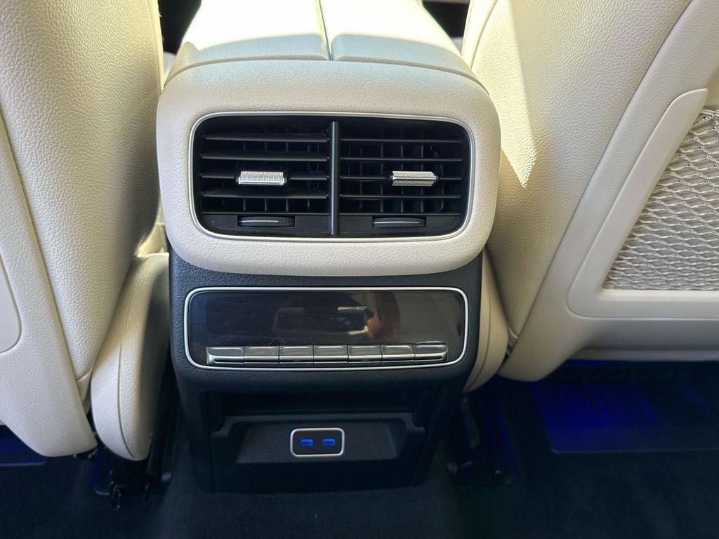 2024 Mercedes Benz GLS 450 4MATIC photo 29