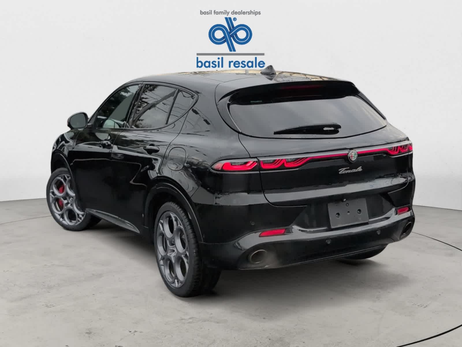 2024 Alfa Romeo Tonale Veloce photo 2