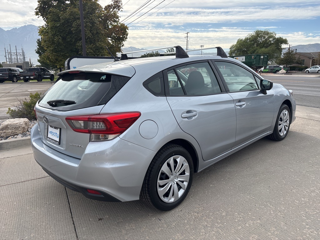 2020 Subaru Impreza Base photo 4