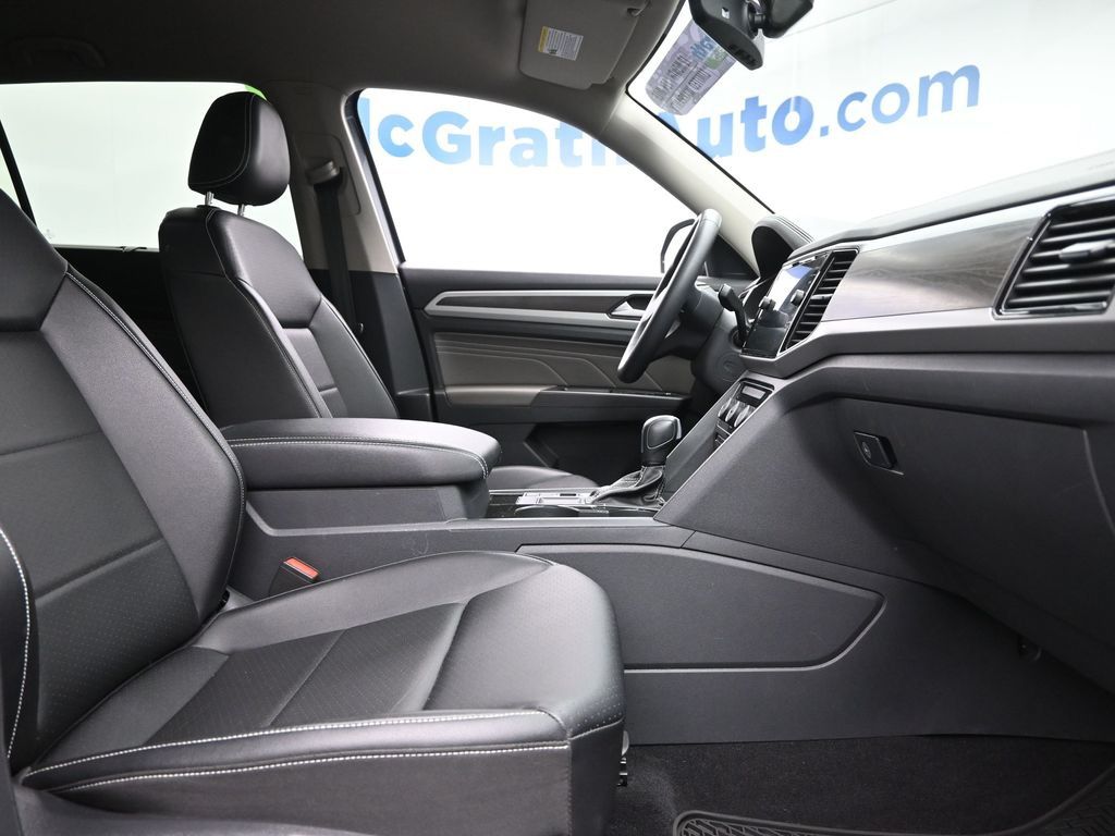 2023 Volkswagen Atlas V6 SE Technology photo 5