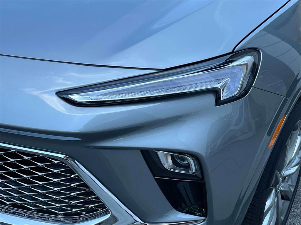 2026 Buick Encore Avenir photo 9