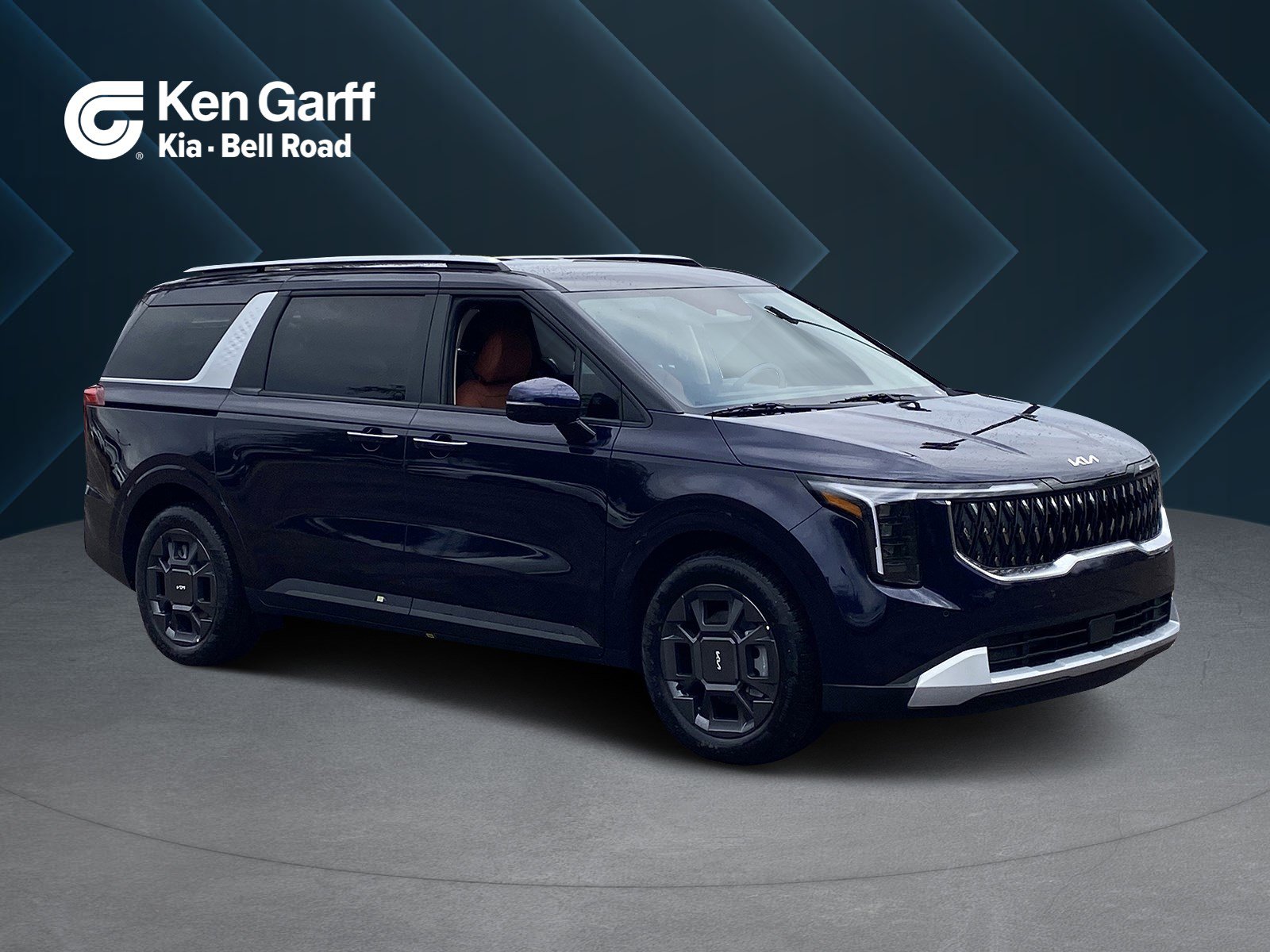 2026 Kia Carnival EX's photo