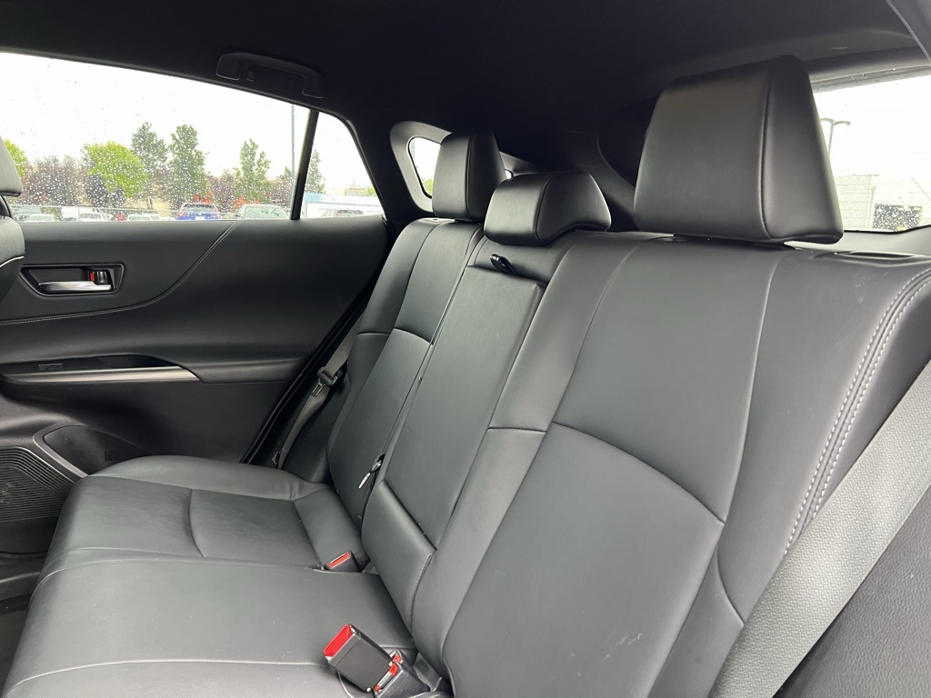 2022 Toyota Venza XLE photo 25