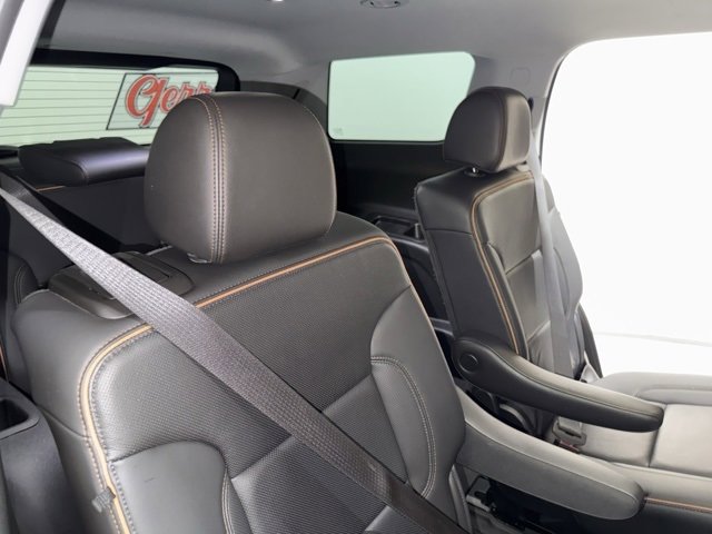 2023 Gmc Acadia AT4 photo 18