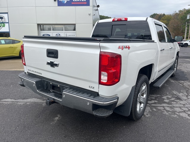 2017 Chevrolet Silverado 1500 LTZ photo 4