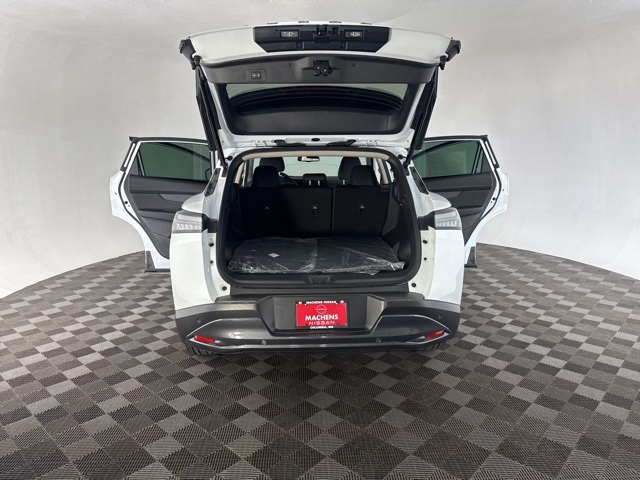 2025 Nissan Murano SL photo 10