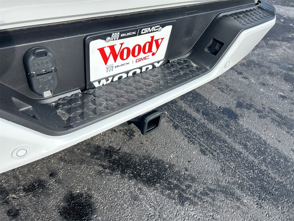 2026 GMC CANYON - Image 32