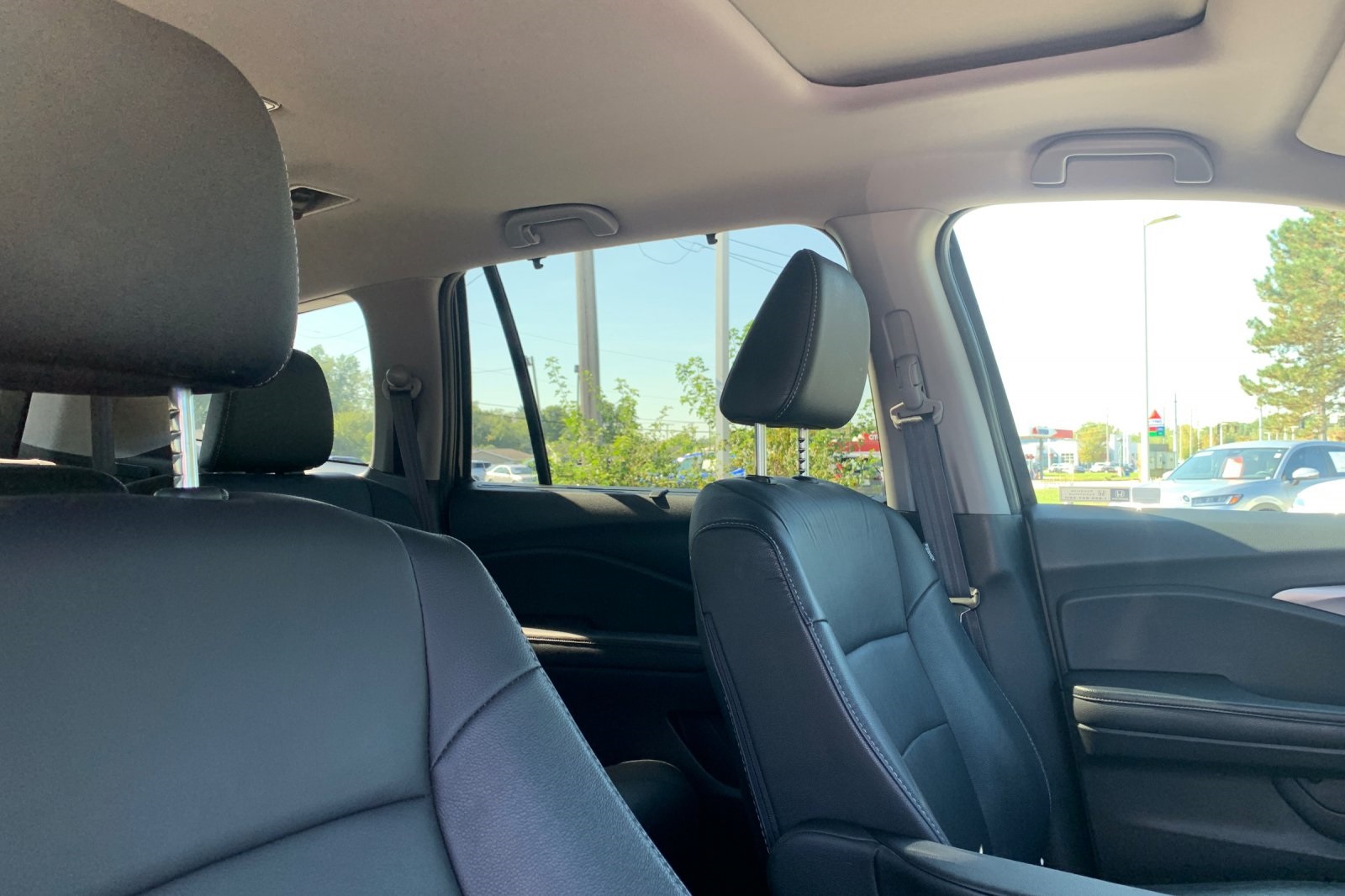 2022 Honda Pilot Special Edition photo 21
