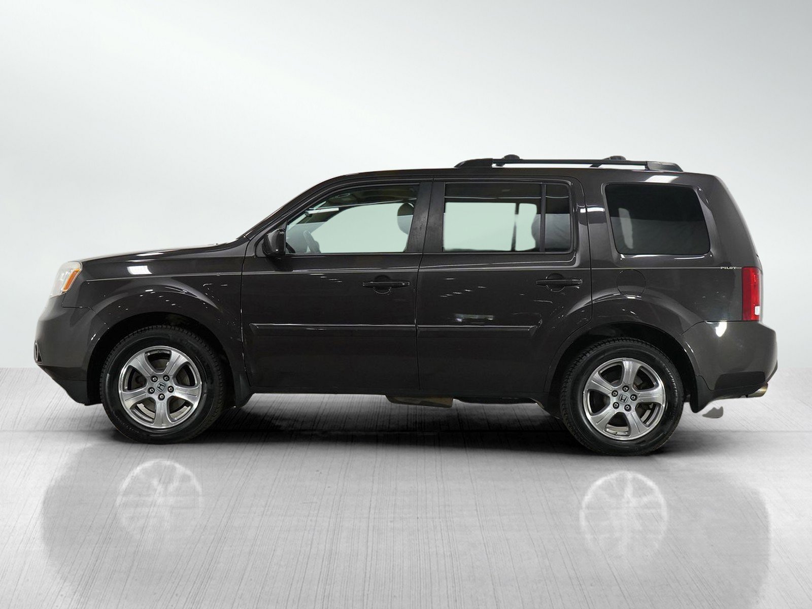 Used 2015 Honda Pilot EX-L with VIN 5FNYF4H53FB053388 for sale in White Bear Lake, Minnesota