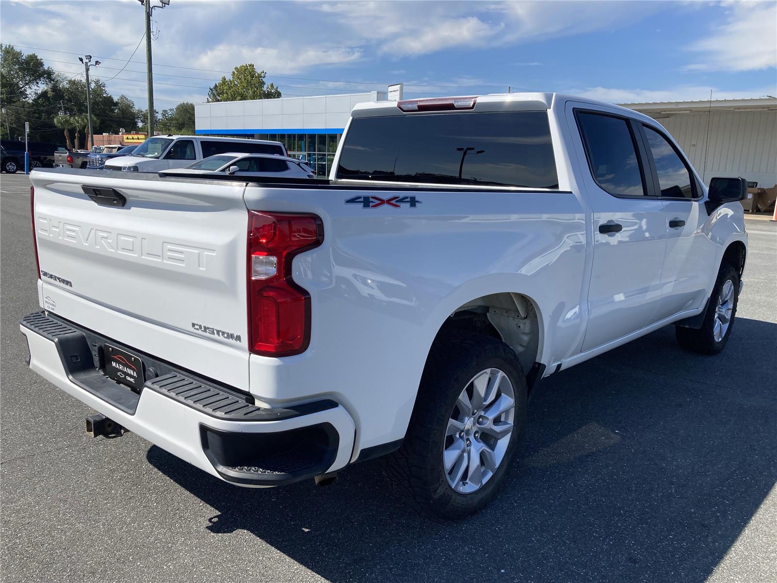 2022 Chevrolet Silverado 1500 Custom photo 7